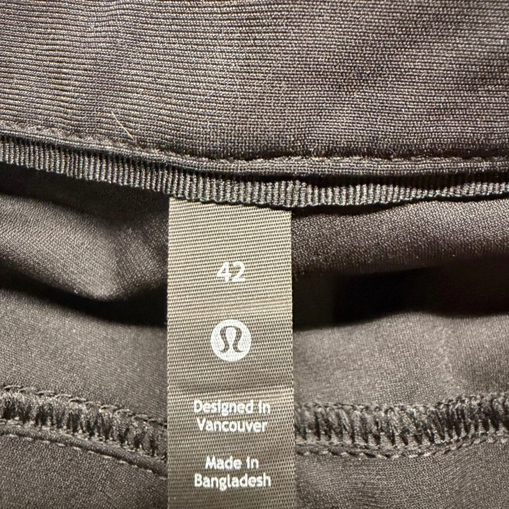 Lululemon Commission Slim-Fit Pant 32 Warpstreme Obsidian Mens 42 Dress Casual